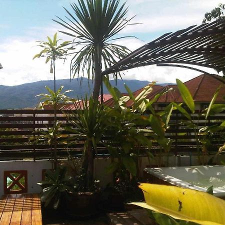 Junior House Hostel Chiang Mai Ngoại thất bức ảnh
