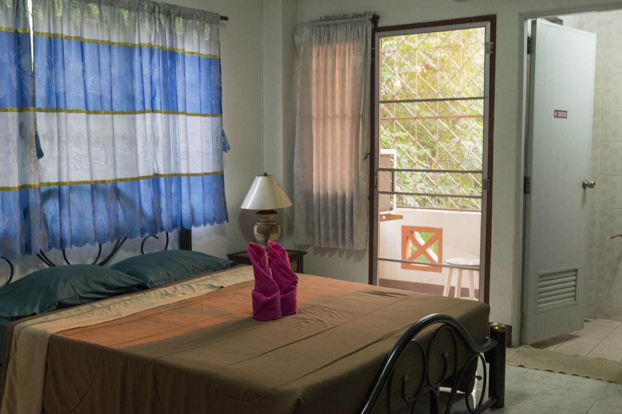 Junior House Hostel Chiang Mai Ngoại thất bức ảnh