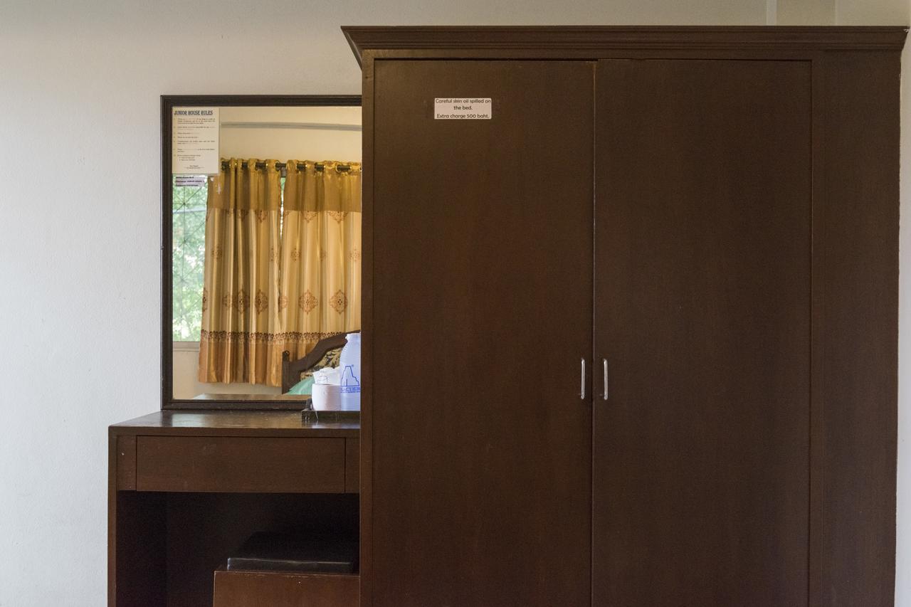 Junior House Hostel Chiang Mai Ngoại thất bức ảnh